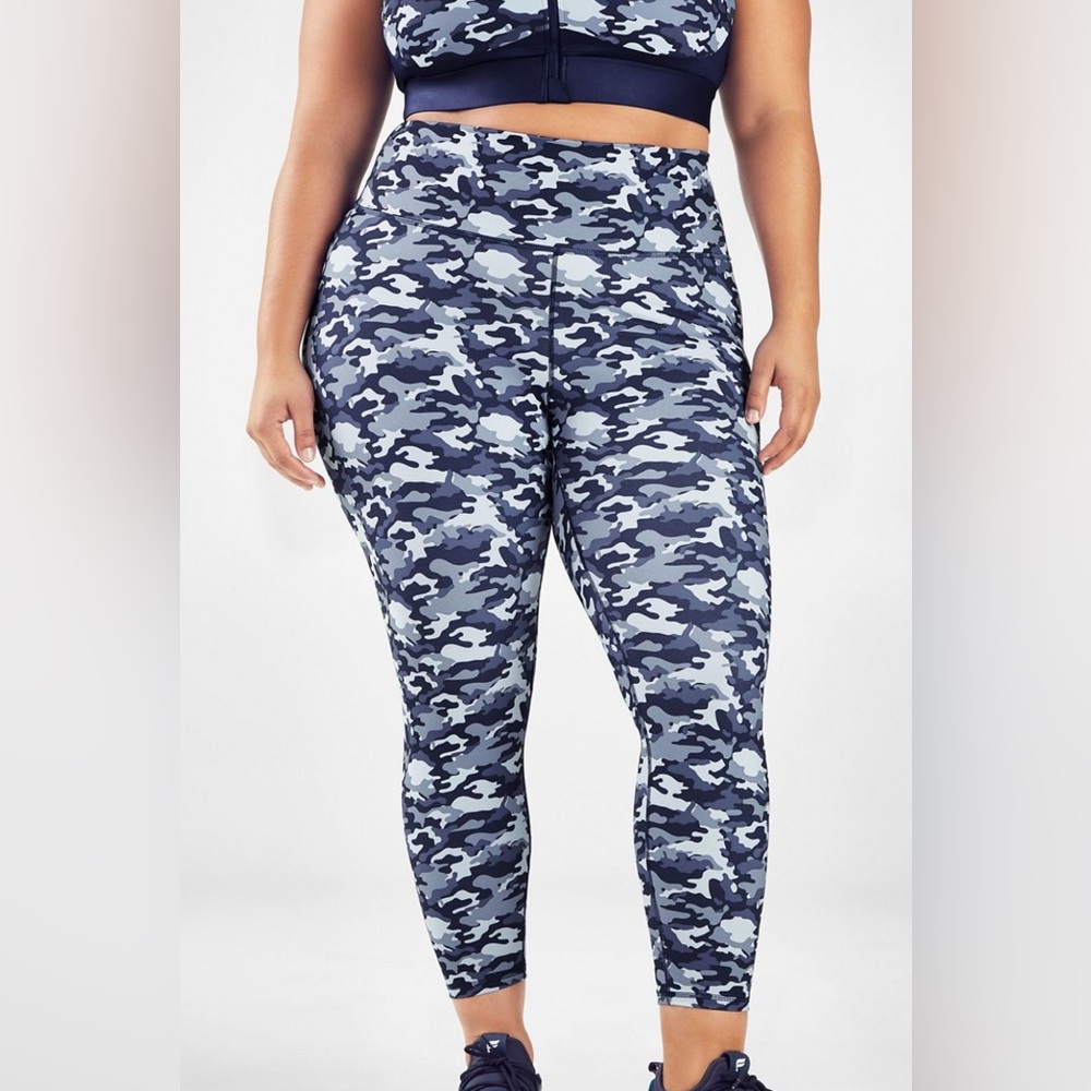 FABLETICS Powerhold Camo Leggings Size 3XL